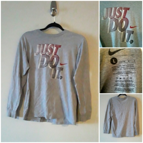 Nike Classic Just Do It Teen Unisex LongsleeveTee - Picture 2 of 12